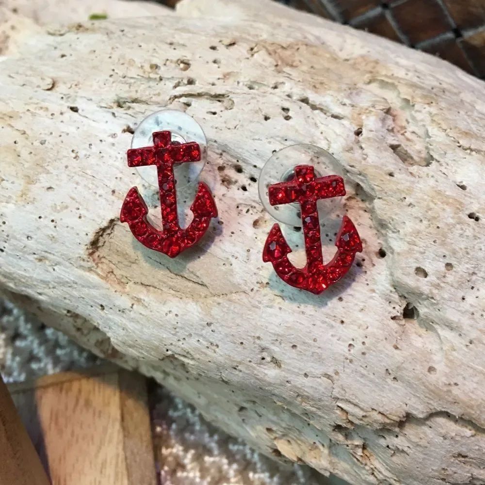 Fresh red crystal anchor earring